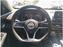 Vehicle Thumb #7