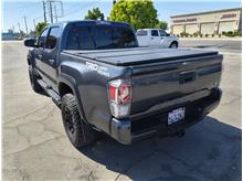 Vehicle Thumb #15
