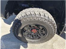 Vehicle Thumb #19