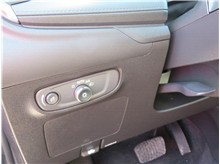 Vehicle Thumb #10