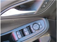 Vehicle Thumb #11