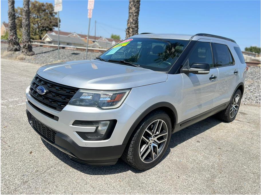 2016 Ford Explorer from SoCalCars Inc