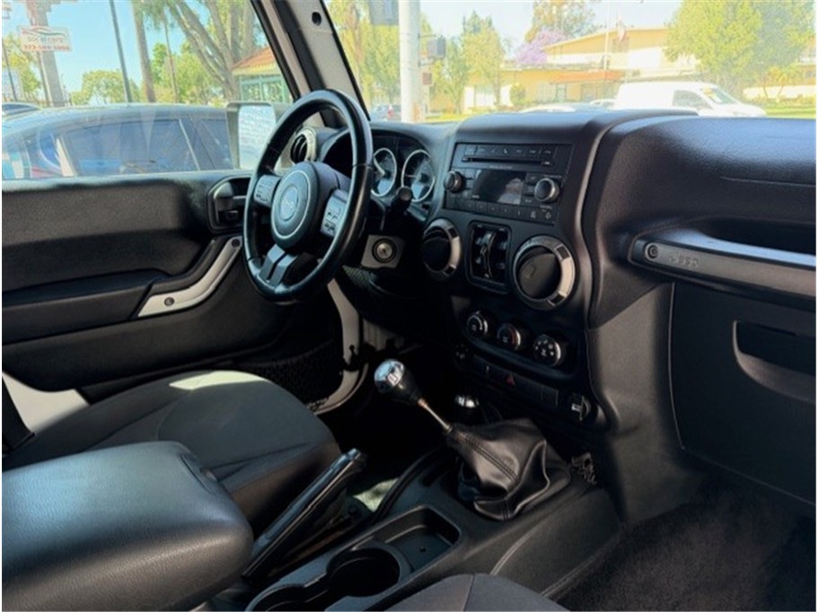 2016 Jeep Wrangler Unlimited Sport S - Photo 19