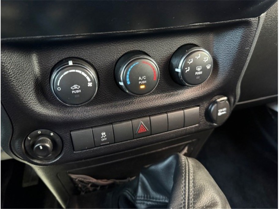2016 Jeep Wrangler Unlimited Sport S - Photo 27