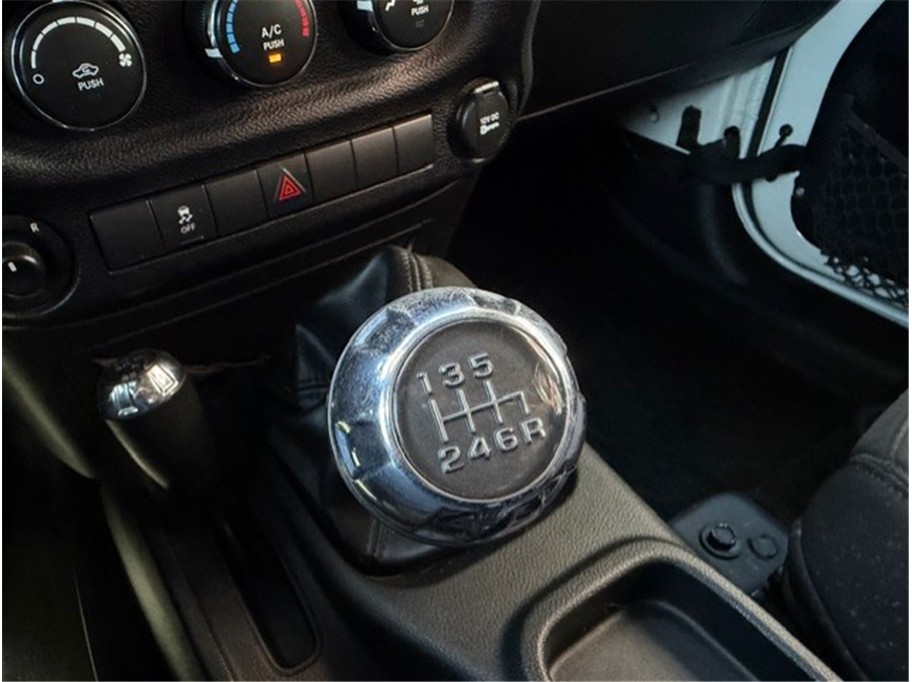 2016 Jeep Wrangler Unlimited Sport S - Photo 29