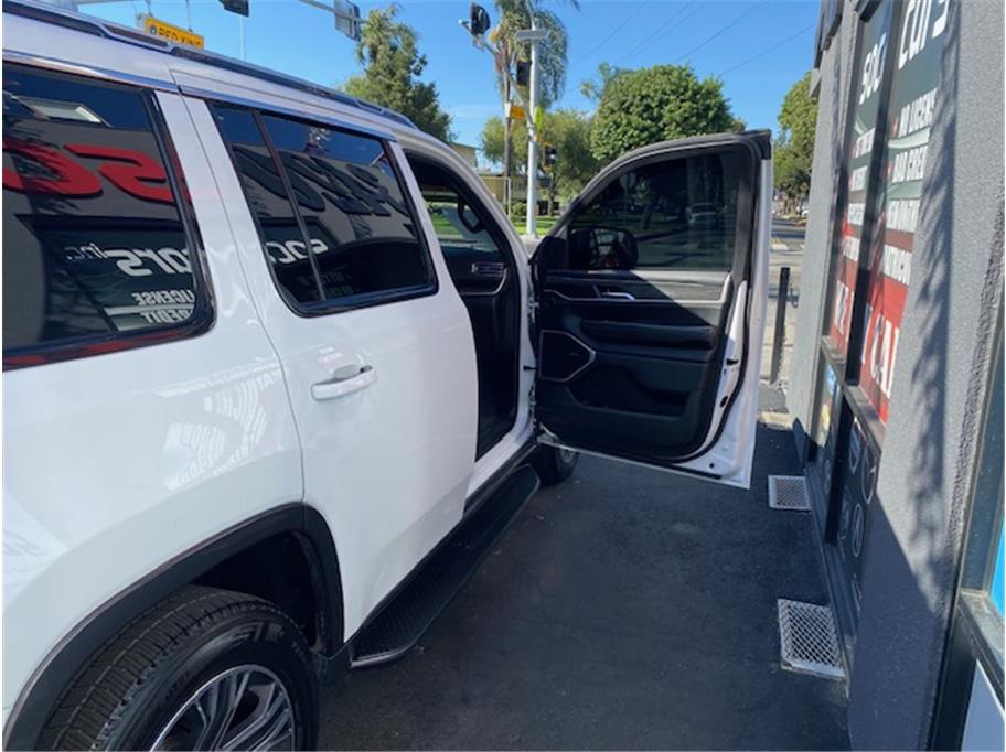 2022 Jeep Wagoneer Series III - Photo 15