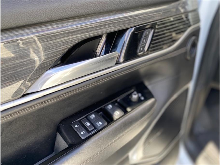 2022 Jeep Wagoneer Series III - Photo 19