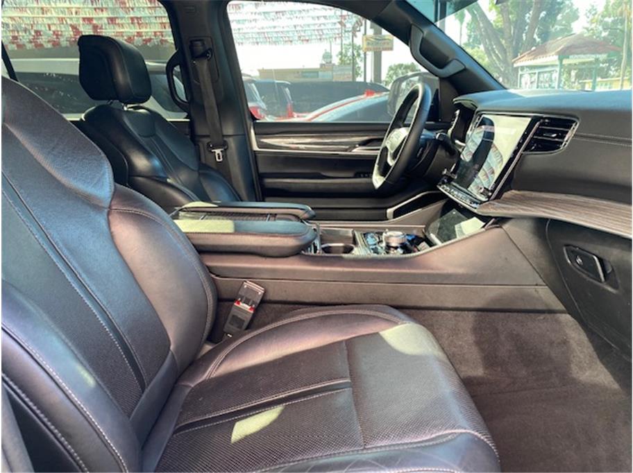 2022 Jeep Wagoneer Series III - Photo 20