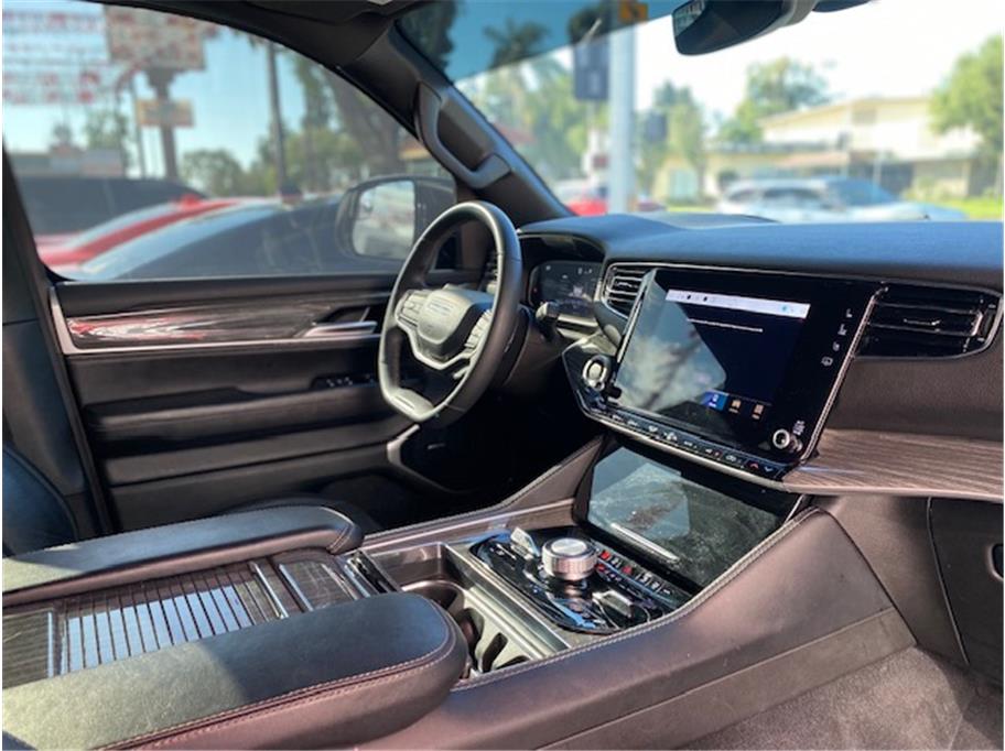 2022 Jeep Wagoneer Series III - Photo 27