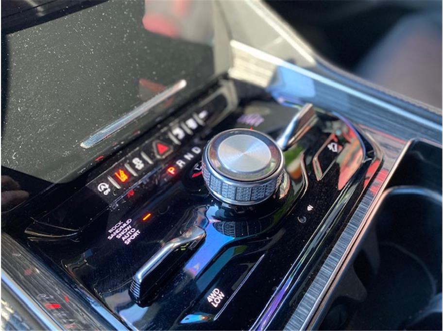 2022 Jeep Wagoneer Series III - Photo 36