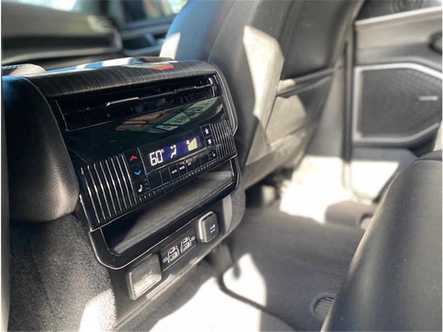 2022 Jeep Wagoneer Series III - Photo 41