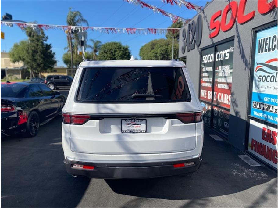 2022 Jeep Wagoneer Series III - Photo 6