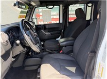 Vehicle Thumb #15