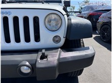 Vehicle Thumb #8