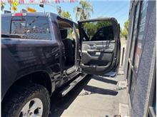 Vehicle Thumb #11