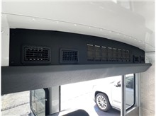 Vehicle Thumb #27