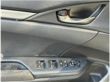 Vehicle Thumb #16