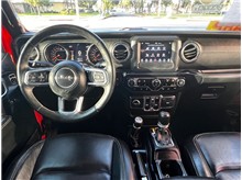 Vehicle Thumb #25