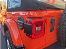 Vehicle Thumb #9