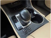 Vehicle Thumb #29