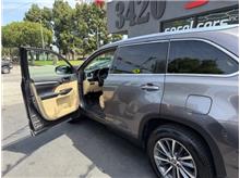 Vehicle Thumb #9