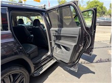 Vehicle Thumb #15