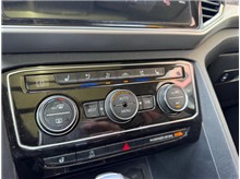 Vehicle Thumb #32