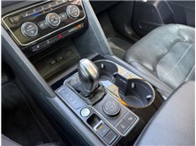 Vehicle Thumb #33