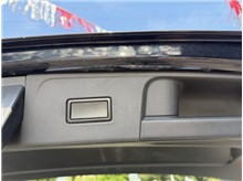 Vehicle Thumb #37