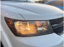 Vehicle Thumb #8