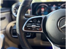 Vehicle Thumb #26