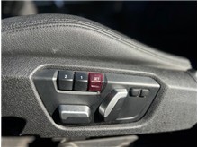 Vehicle Thumb #33