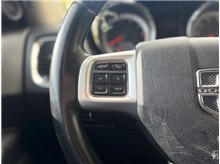 Vehicle Thumb #26