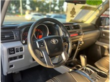 Vehicle Thumb #15