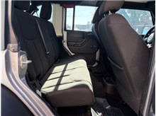 Vehicle Thumb #16