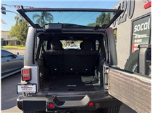 Vehicle Thumb #23