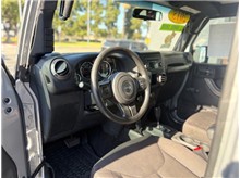 Vehicle Thumb #24