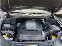 Vehicle Thumb #36
