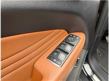 Vehicle Thumb #25