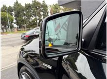 Vehicle Thumb #33