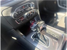 Vehicle Thumb #26