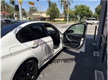 Vehicle Thumb #14