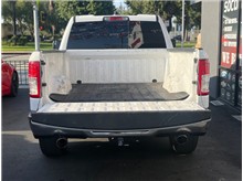 Vehicle Thumb #11