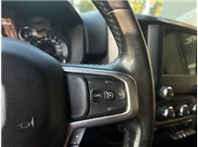Vehicle Thumb #23