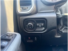 Vehicle Thumb #30