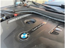 Vehicle Thumb #33