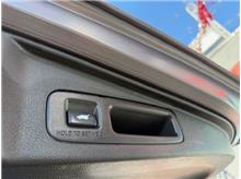 Vehicle Thumb #63
