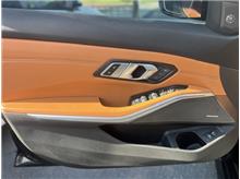 Vehicle Thumb #23