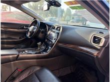 Vehicle Thumb #18