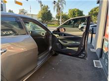 Vehicle Thumb #7